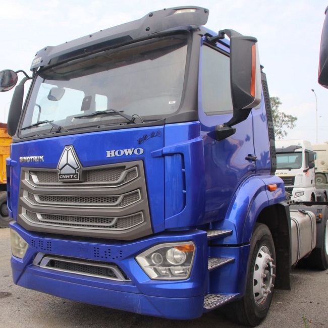 Used Howo Tractor Trucks N7G400 Blue